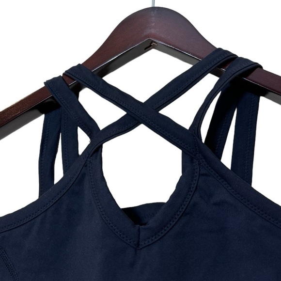 KIRAGRACE Black Grace Caged Strappy Yoga Crop Top Size M - Picture 3 of 11